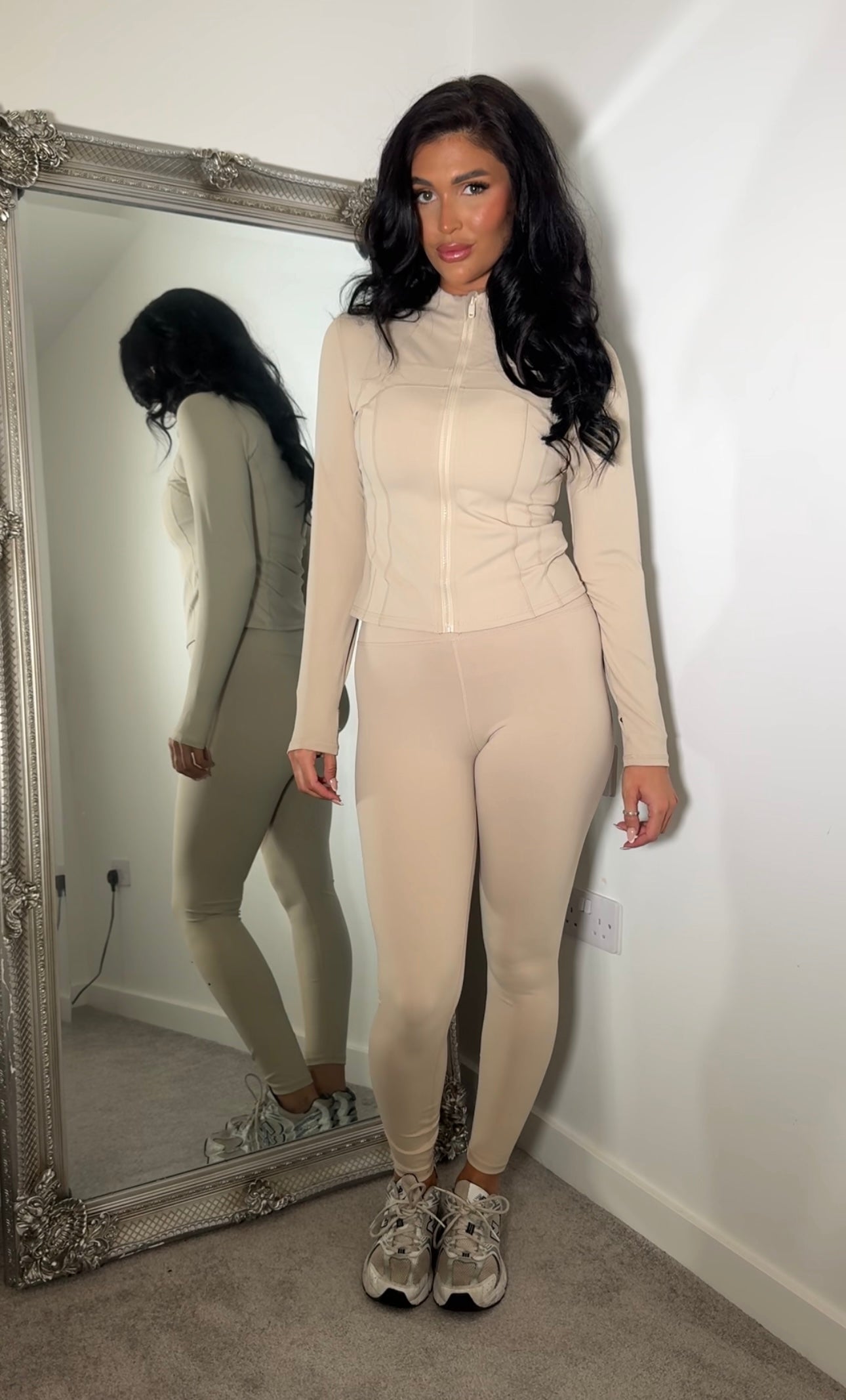 Active Yoga Jacket & Leggings Set