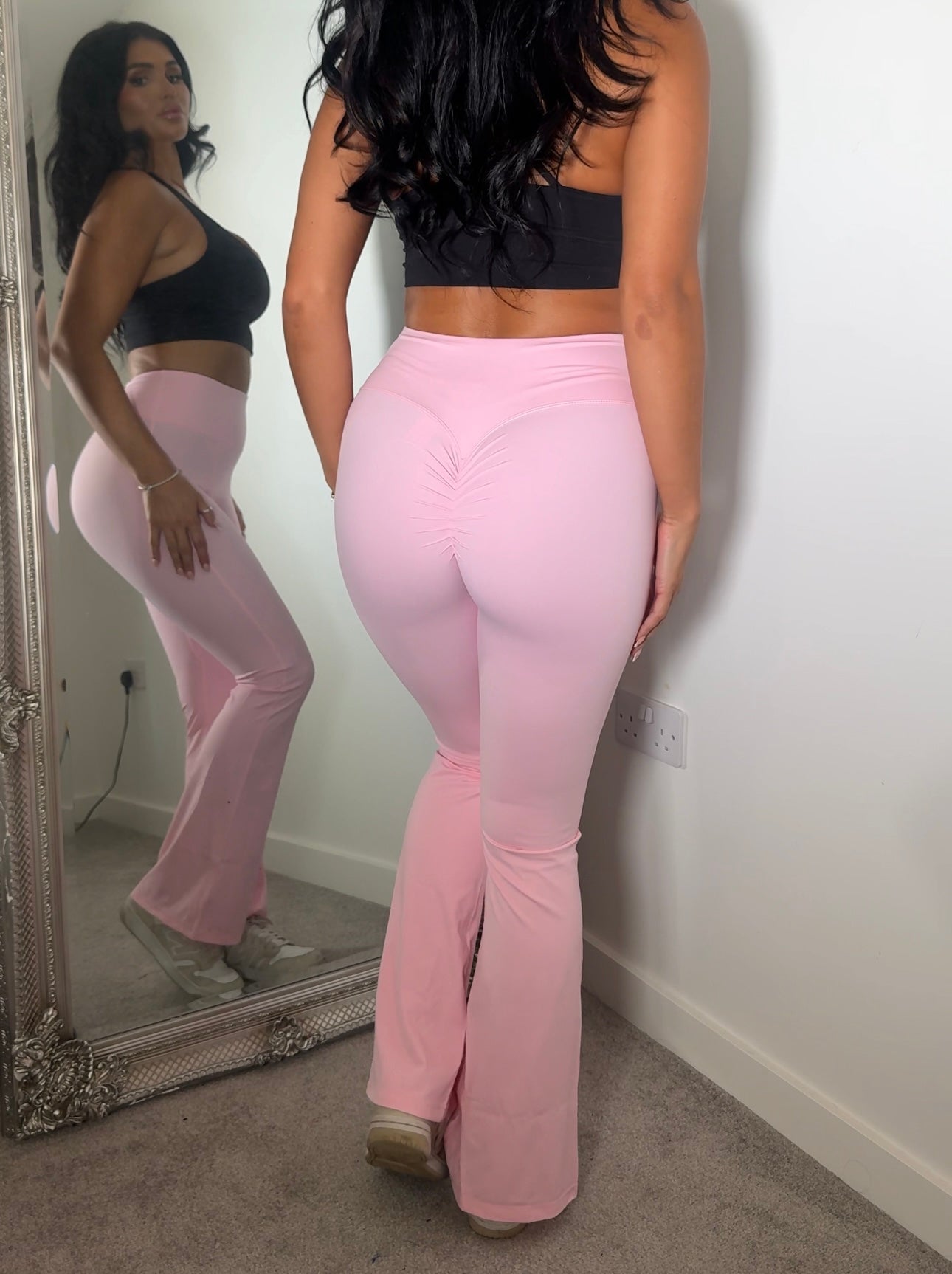 Sculpted Flared Leggings